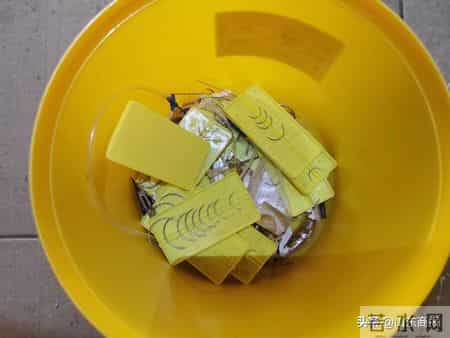 废弃厂房里的“卖肾”交易：买肾人花55万，卖肾人得4.5万