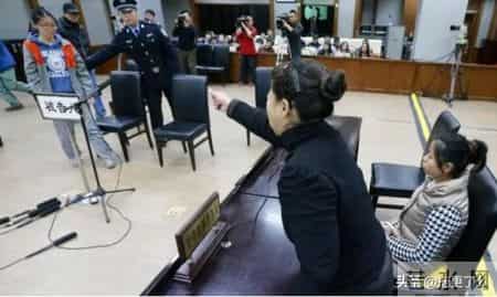 13年北京富家女因40元停车费，开车拖死管理员，祖父称在家横惯了