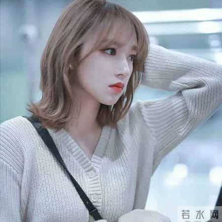 粉丝真敢P！明星生图精修对比，杨幂撞脸金晨，程潇浮肿千玺痘印