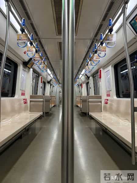 超千万人正承受60分钟以上极端通勤