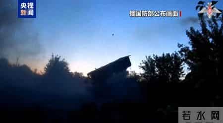 俄称拦截7枚火箭弹 乌称打击俄导弹组件厂