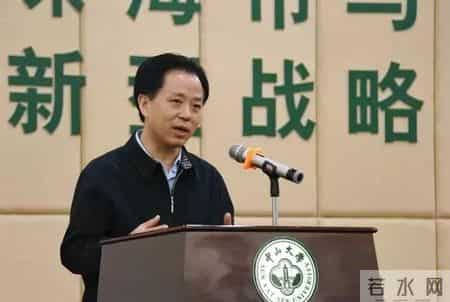 广东落马常委李嘉背后的“梅州身影”