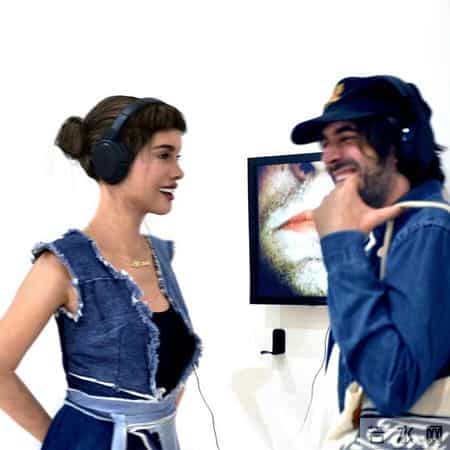 这个拥有74万ins粉丝，被Chanel和Prada钦点拍广告大片的漂亮小姐姐，居然是个假人？