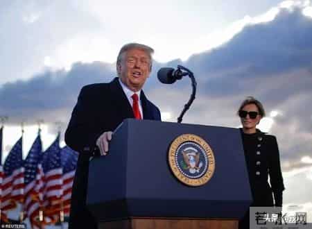 2026中期选举大局已定！特朗普手握两张王牌，民主党彻底没招了