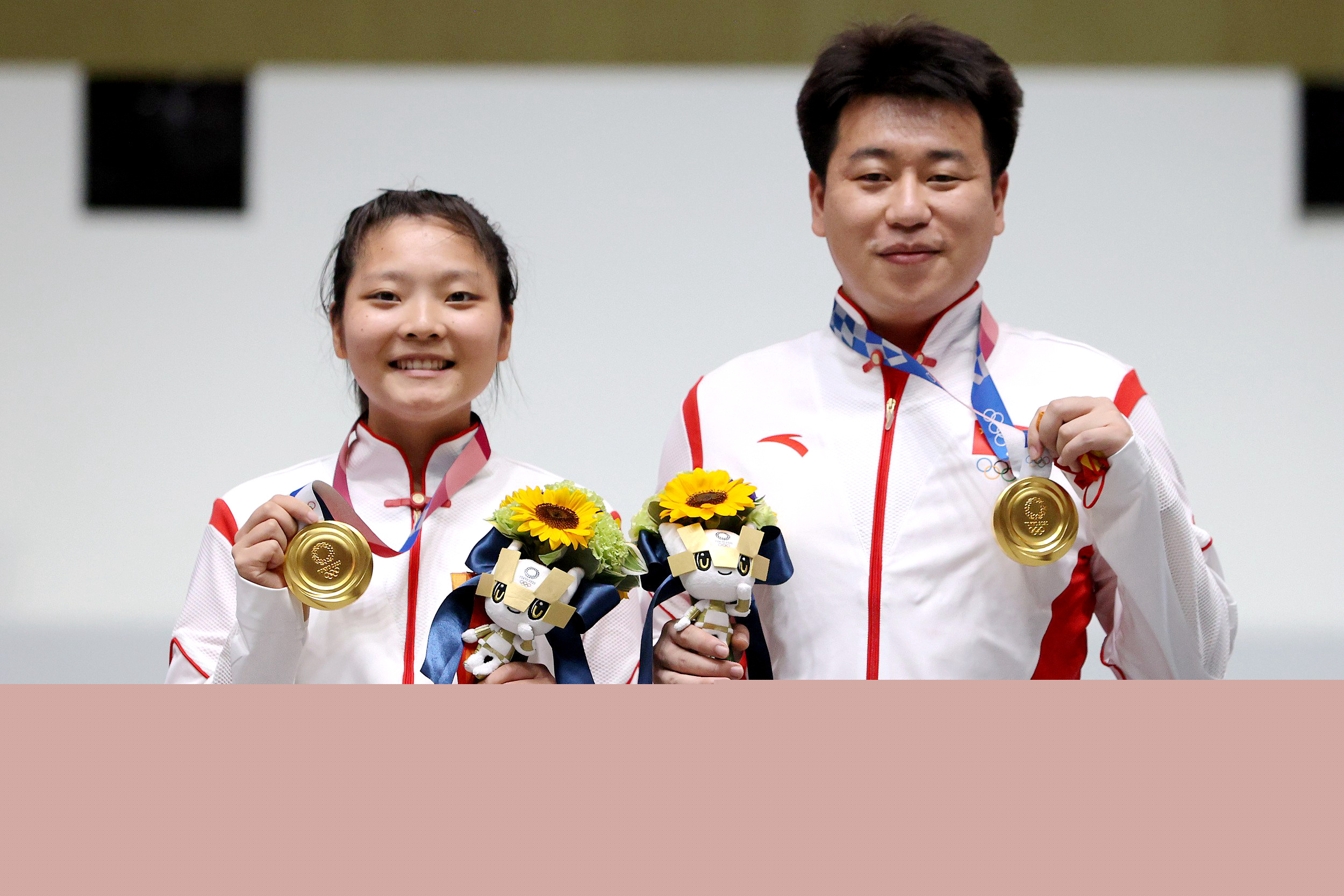 庞伟姜冉馨 (2).jpg