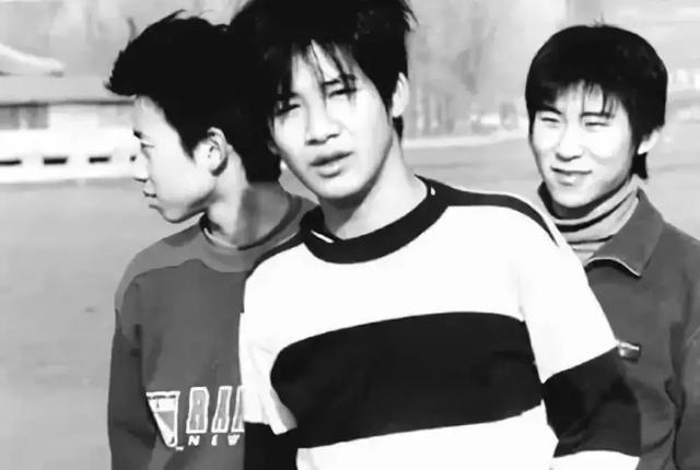 被岁月消灭的大张伟,就是你我回不去的昨天