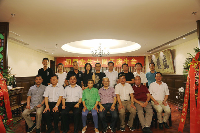 【】2016年7月13日 肝移植10周年庆生(1).jpg