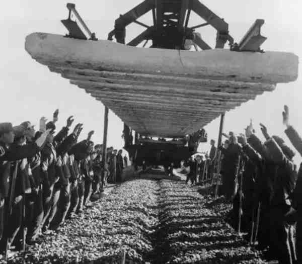 【兵团传奇】铁道兵团,铁道兵的前身,抗美援朝创建打不烂炸不断的钢铁运输线