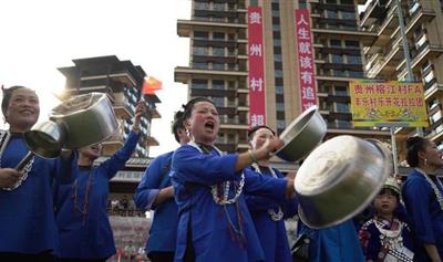 秦明-贵州村超：《少林足球》的现实悲喜剧