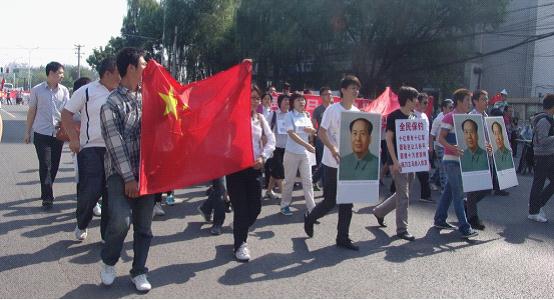 滚滚洪流，势不可挡——日本驻华使馆前爆发声势浩大的反日游行