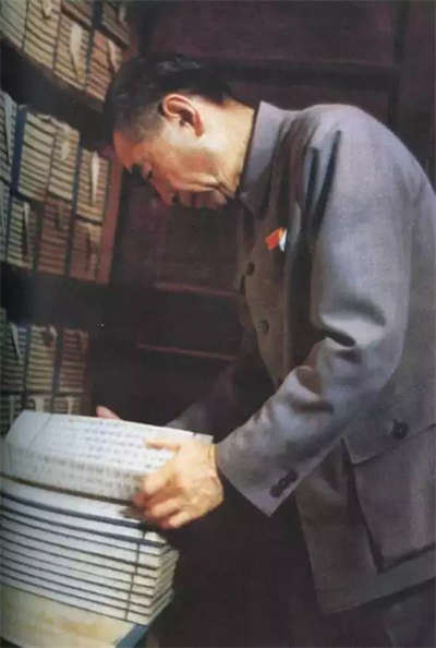 他已逝世48周年，但依旧是中国最帅的男人...