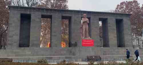 世界多地庆祝国际共产主义者同盟成立！