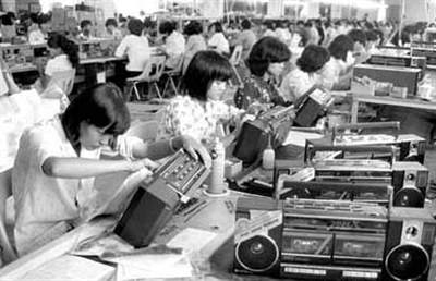 诚食讲座 - 1980年代乡村故事的转折与隐喻——《陈奂生上城》的再解读