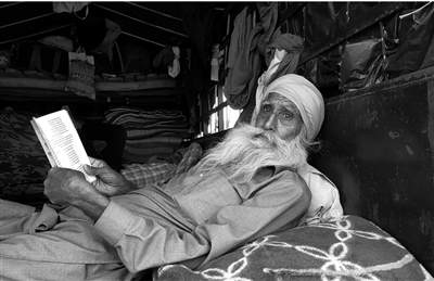 莫迪农业法案再惹数万农民游行，抗议印度农业自由化