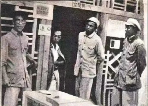 房东叙事与“新的群众时代”的文艺