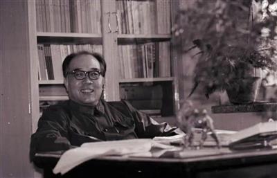 莫言涉嫌抹黑先烈?人民群众要正义!