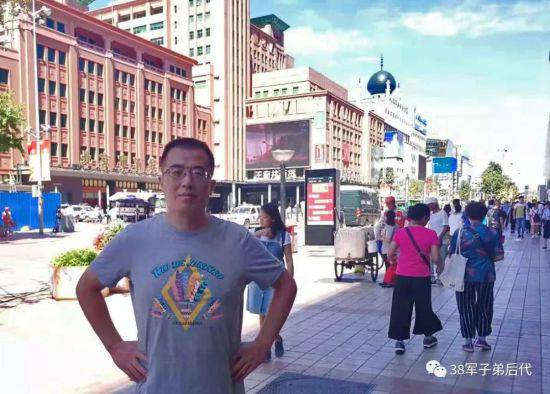 赵亚力 - 吃剩饭的军长走了——记李际均军长二三事