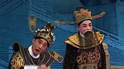 章北海official -《黄粱梦》窜红，公务员火爆，两个表象，一个问题