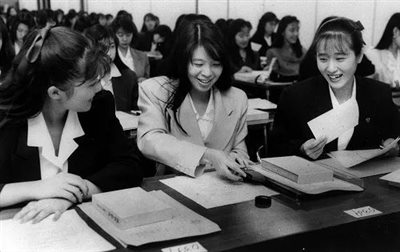 性别战争三十年，日韩女权的惨痛教训！