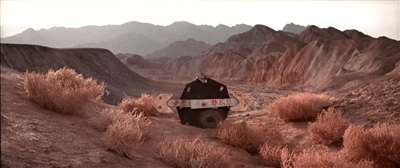 《太阳照常升起》里的背叛、迷失、传承