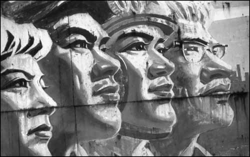 老照片:80年代的人们