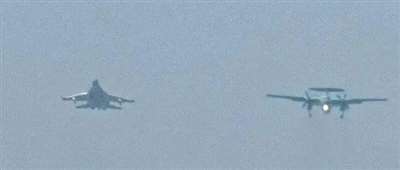 航母三胎在端午节下水，直戳心窝的中式浪漫