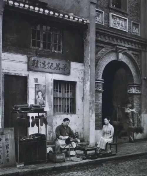 房东叙事与“新的群众时代”的文艺