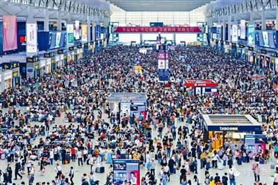 是谁搞出了“除夕不放假”的神操作？