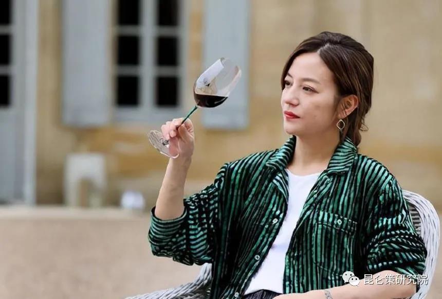 赵薇仅是只小蚂蚁，围歼大老虎的资本大戏开始了