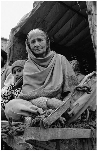 莫迪农业法案再惹数万农民游行，抗议印度农业自由化