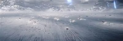 史诗级烂片《749局》，守着金山要外国的剩饭