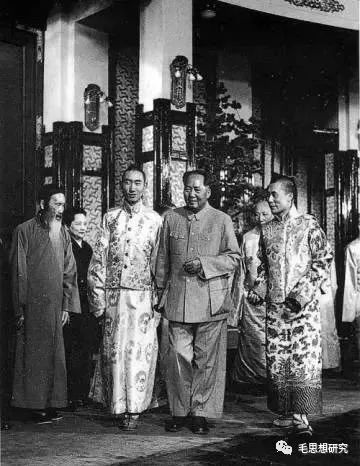 【一位真正革命家的真实态度】毛主席解决西藏问题的真实指导方针（红字为导读注释）