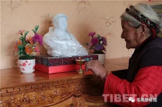 【一位真正革命家的真实态度】毛主席解决西藏问题的真实指导方针（红字为导读注释）