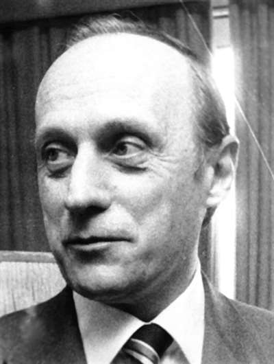 那个让西方胆颤的女人：《海贼王》里妮可·罗宾的原型出狱了！