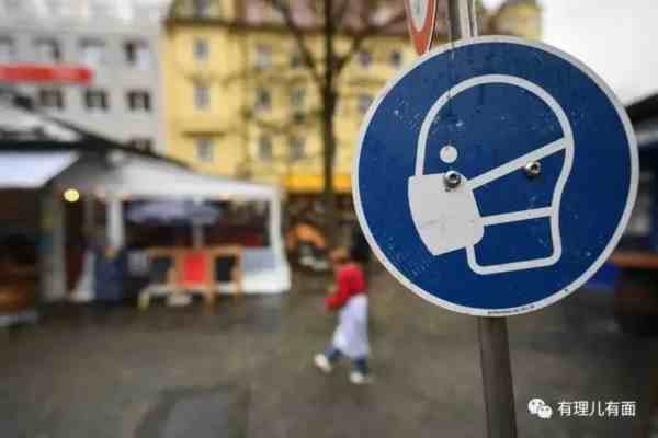 疫情“终结”后，拜登接种第五针新冠疫苗！