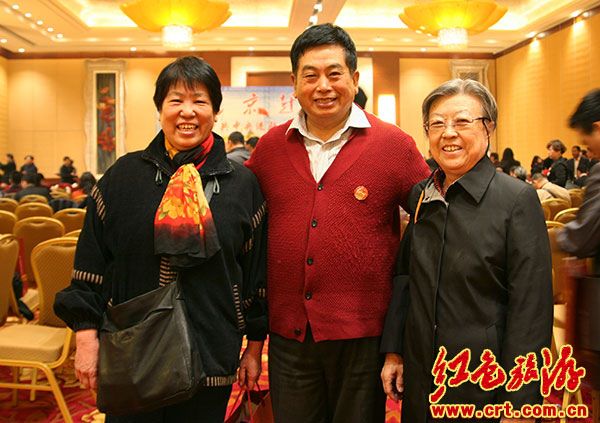 “进京赶考”继续奋斗：纪念毛主席和党中央进驻北平65周年大会在京举行(组图)