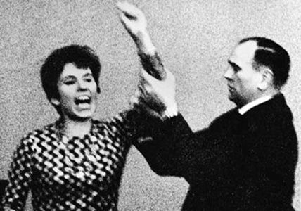 纳粹“悔过”是如何炼成的：德国战争罪行反省之路