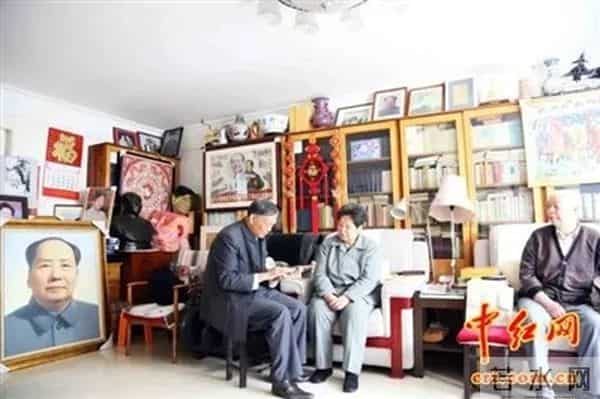 向长期支持红色事业的毛主席女儿李讷同志致敬