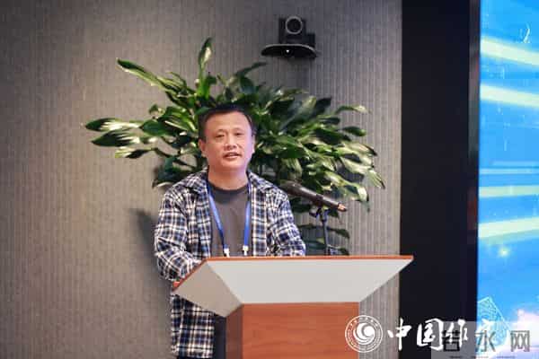 浙江省网络作家协会副主席燕垒生