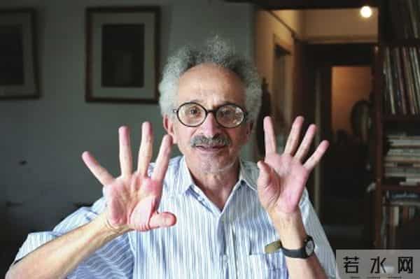 苏纳拉·易卜拉欣：敢于让小说成为真相的载体