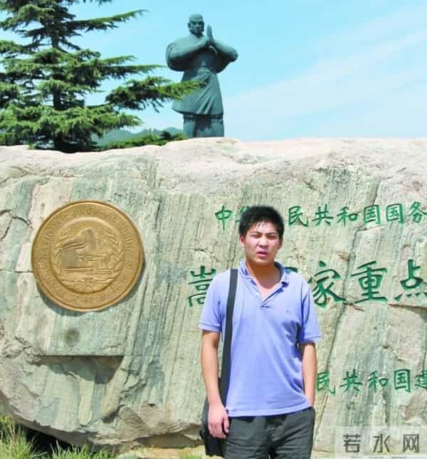 牛冲:诗歌是坚持一生的事