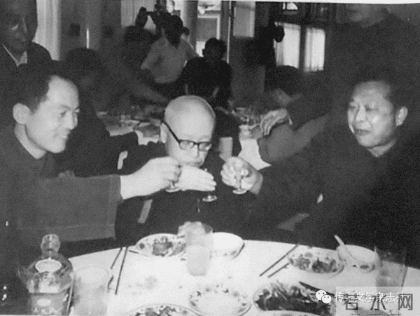 《王伯祥日记》中的俞平伯先生